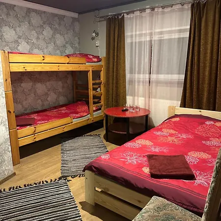 Hostel Tolli & House *