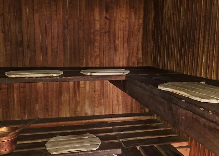 وبيت عطلات تولي بيت شباب *