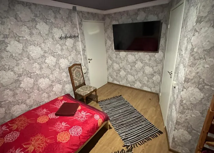 Tolli & House Hostel