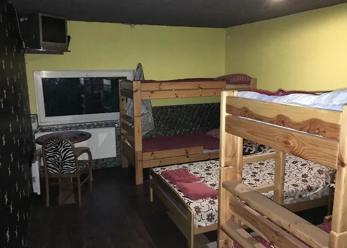 Hostel Tolli & House *